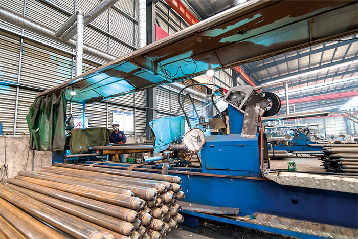 平度网架杆件自动焊接